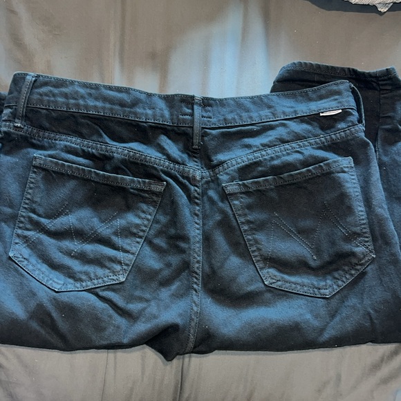 MOTHER The Dropout Black Boyfriend Jeans Size 27 Cropped Relaxed Fit - Picture 6 of 7